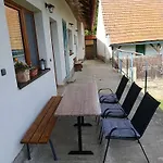 U Dedy Holiday home